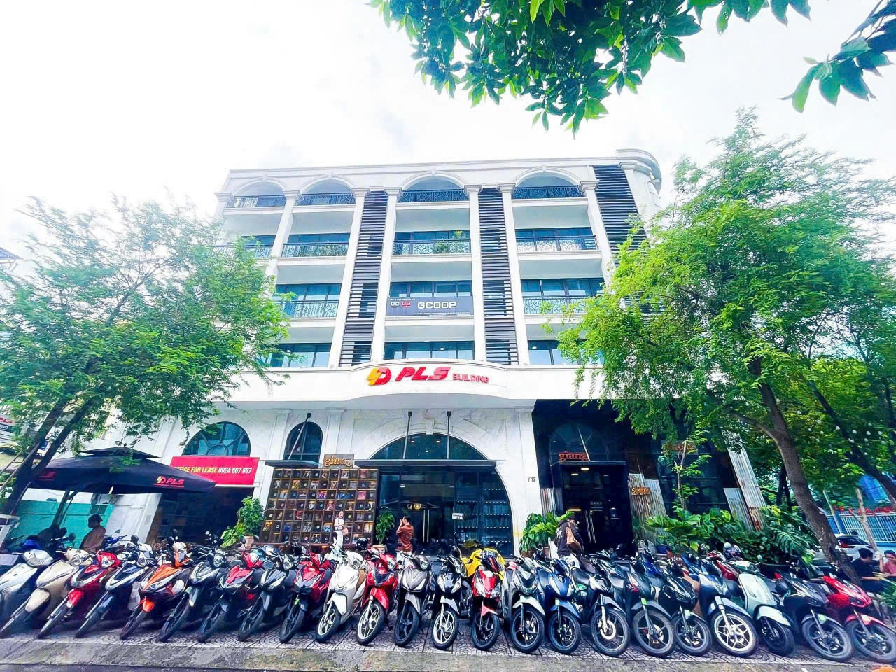 Cho Thuê Văn Phòng Hạng A Khu Cư Xá Bắc Hải, Quận 10 - Căn Góc 2 Mặt Tiền, Giá Tốt!